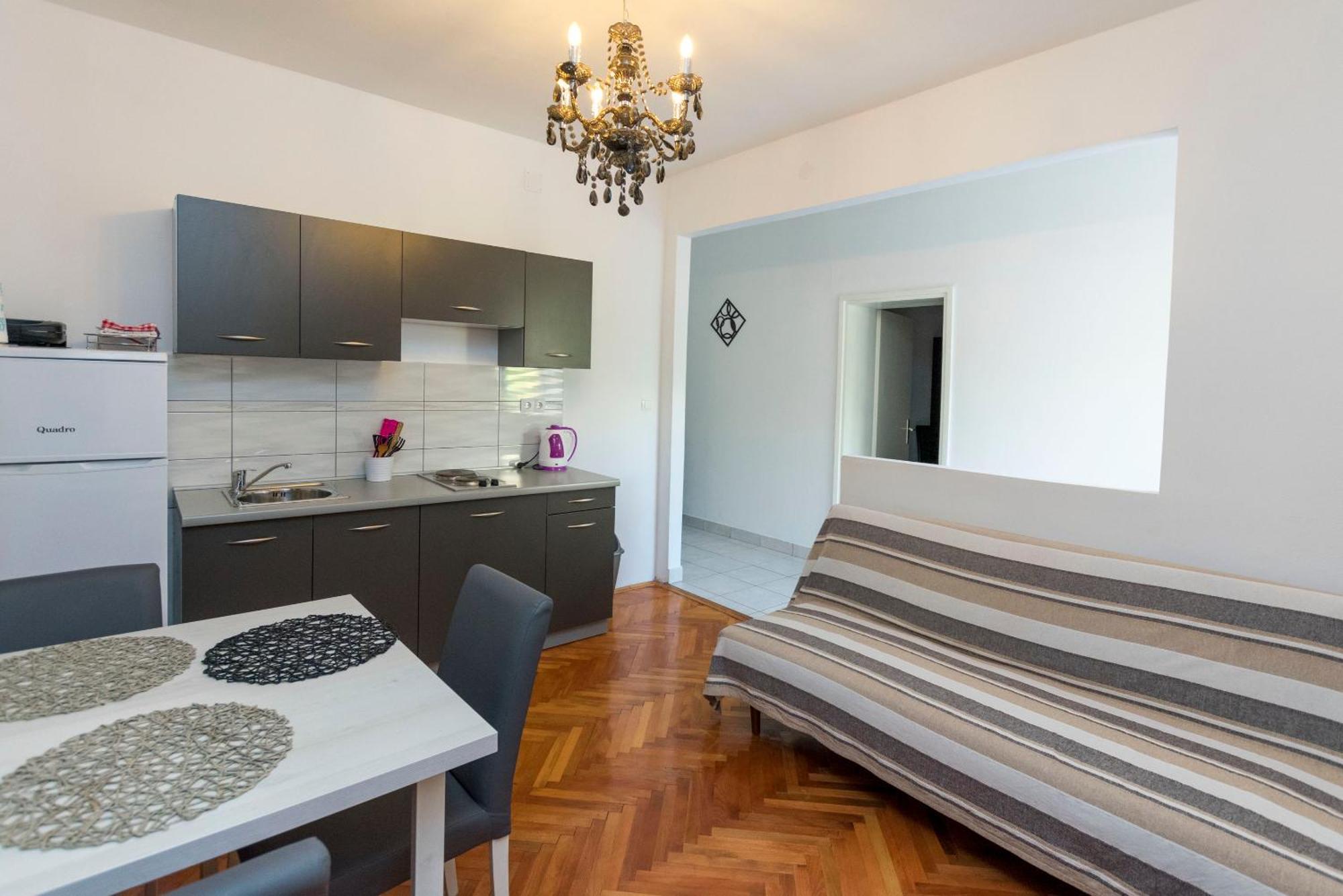 Apartments Zmika Primosten Bilik gambar