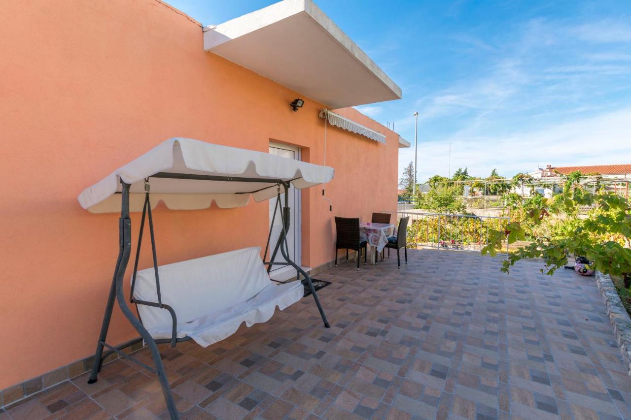 Apartments Zmika Primosten Luaran gambar